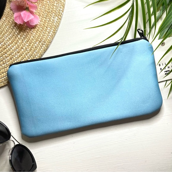 Billabong PENCIL CASE in Sweet Blue 🩵 - Picture 2 of 6